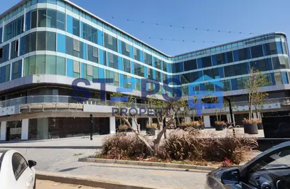 عيادة - غرفة نوم - 1 حمام للبيع في سينترو زايد - كمبوندات الشيخ زايد - الشيخ زايد - الجيزة