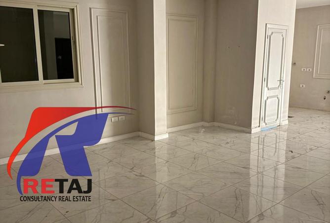 8718630 - صورة العقار 2