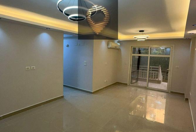 68798439 - Property Image 2