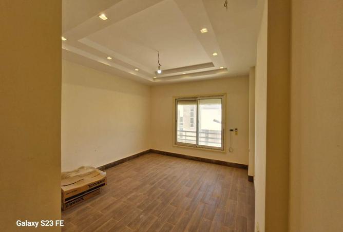 66693636 - صورة العقار 3