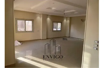 شقة - 3 غرف نوم - 3 حمامات للبيع في البنفسج 6 - البنفسج - مدينة القاهرة الجديدة - القاهرة