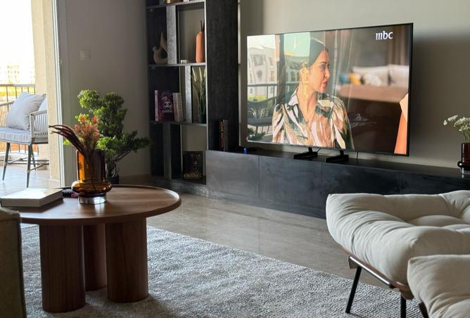 102073991 - Property Image 2