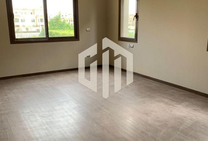 57244394 - Property Image 3