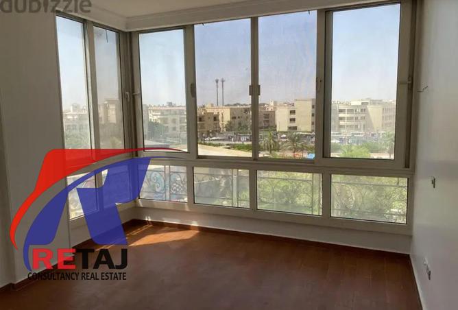 102918239 - Property Main Image
