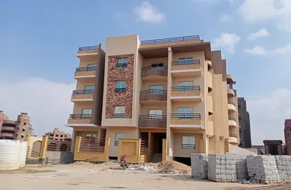 Apartment - 3 Bedrooms - 2 Bathrooms for sale in Bait Alwatan - The 5th Settlement - New Cairo City - Cairo