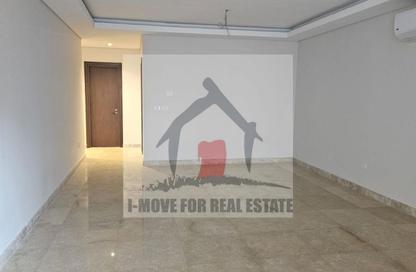 Apartment - 3 Bedrooms - 3 Bathrooms for sale in Park Side Residence - Zed Towers - Sheikh Zayed Compounds - Sheikh Zayed City - Giza