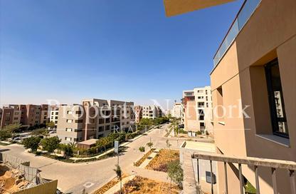 Apartment - 2 - 3 for sale in District 5 Residences - El Katameya Compounds - El Katameya - New Cairo City - Cairo
