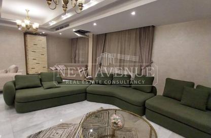 فيلا - 4 - 4 للبيع في كليوباترا سكوير - محور 26 يوليو - مدينة 6 أكتوبر - الجيزة