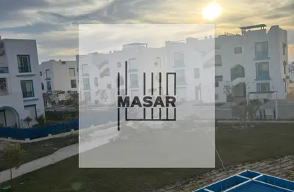 Chalet - 2 Bedrooms - 2 Bathrooms for rent in Mountain View - Ras Al Hekma - North Coast