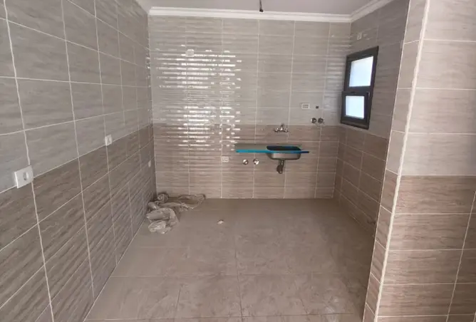 115180552 - Property Image 2
