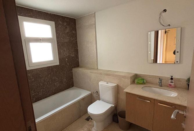 90182229 - Property Image 3