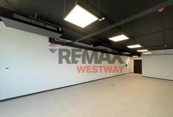 8714672 - Property Image 2