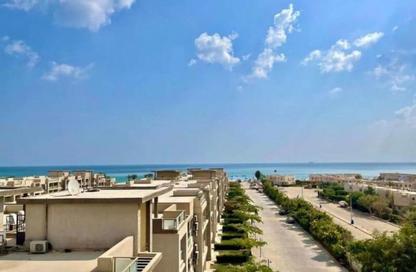 Penthouse - 1 - 1 for sale in Azha North - Ras Al Hekma - North Coast