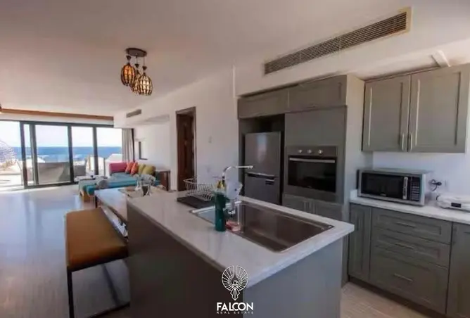 102910985 - Property Image 3
