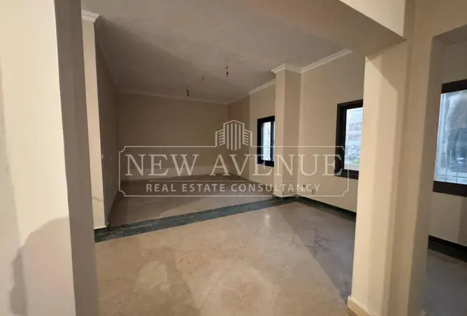 112702303 - Property Image 2