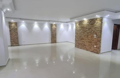 Apartment - 3 Bedrooms - 2 Bathrooms for sale in 3rd District - 6 October City - Giza