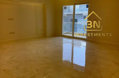 شقة - 3 غرف نوم - 2 حمامات للايجار في جاليريا  مون فالى - المستثمرين الجنوبية - مدينة القاهرة الجديدة - القاهرة