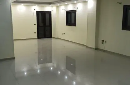 شقة - 3 غرف نوم - 2 حمامات للبيع في البوابة الثانية - احمس - حدائق الاهرام - الجيزة