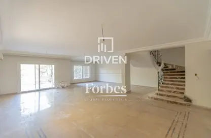 منزل مزدوج - 7 غرف نوم - 7 حمامات للبيع في الكرما 2 - الحي الخامس - الشيخ زايد - الجيزة