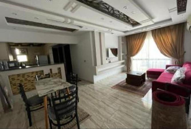 8703879 - Property Image 3