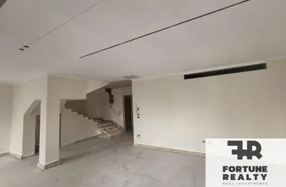 دوبلكس - 3 غرف نوم - 3 حمامات للايجار في هايد بارك - مدينة القاهرة الجديدة - القاهرة