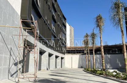 Office Space - Studio - 1 Bathroom for sale in Lake View Residence - 5th Settlement Compounds - The 5th Settlement - New Cairo City - Cairo