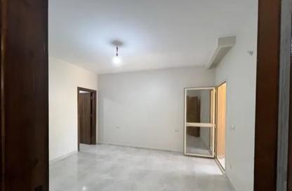 Apartment - 3 Bedrooms - 2 Bathrooms for rent in Grand Cesar - South Investors Area - New Cairo City - Cairo