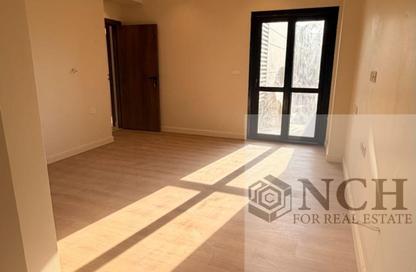 Apartment - 2 Bedrooms - 2 Bathrooms for sale in El Patio Oro - 5th Settlement Compounds - The 5th Settlement - New Cairo City - Cairo