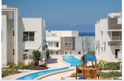 Chalet - 2 Bedrooms - 1 Bathroom for sale in Jefaira - Ras Al Hekma - North Coast
