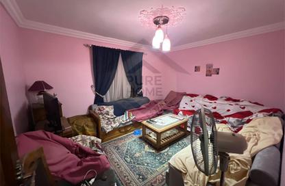 Apartment - 2 Bedrooms - 1 Bathroom for sale in Abo Qir St. - Sporting - Hay Sharq - Alexandria