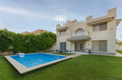 Villa - 6 Bedrooms - 5 Bathrooms for sale in Royal City - Sheikh Zayed Compounds - Sheikh Zayed City - Giza