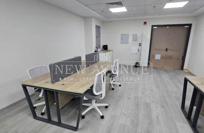 Office Space - Studio - 1 Bathroom for rent in Hyde Park Business District Mall - South Teseen St. - The 5th Settlement - New Cairo City - Cairo