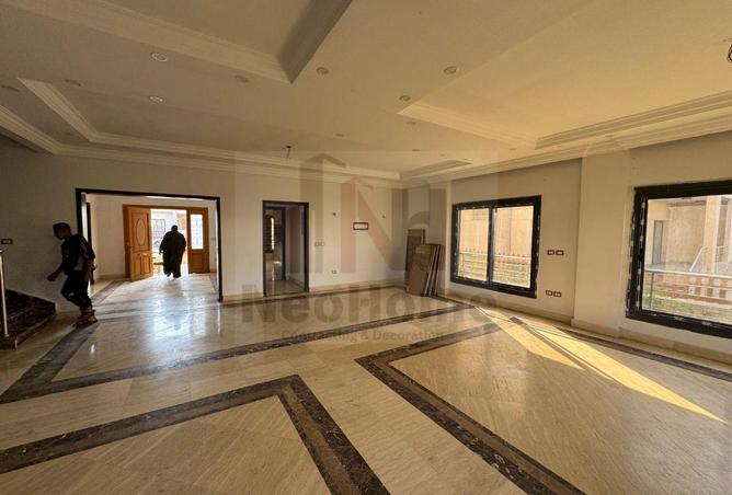 8610530 - Property Image 3