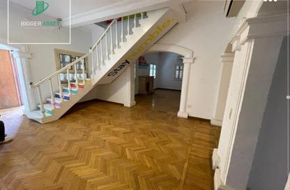 Villa - Studio - 3 Bathrooms for rent in Sarayat Al Maadi - Hay El Maadi - Cairo