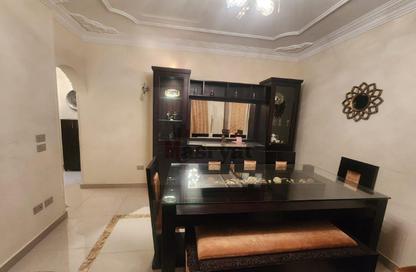 Apartment - 2 Bedrooms - 1 Bathroom for rent in Zizinia St. - South Investors Area - New Cairo City - Cairo