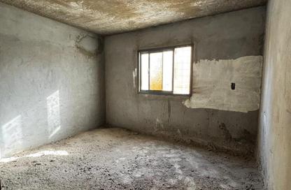 Apartment - 2 Bedrooms - 2 Bathrooms for sale in Zahraa El Maadi - Hay El Maadi - Cairo