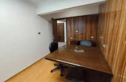 مساحات مكتبية - 2 غرف نوم - 1 حمام للايجار في شارع الشيخ طه الديناري - الحديقة الدولية - الحي السابع - مدينة نصر - القاهرة مساحات مكتبية - 2 غرف نوم - 1 حمام للايجار في شارع الشيخ طه الديناري - الحديقة الدولية - الحي السابع - مدينة نصر - القاهرة