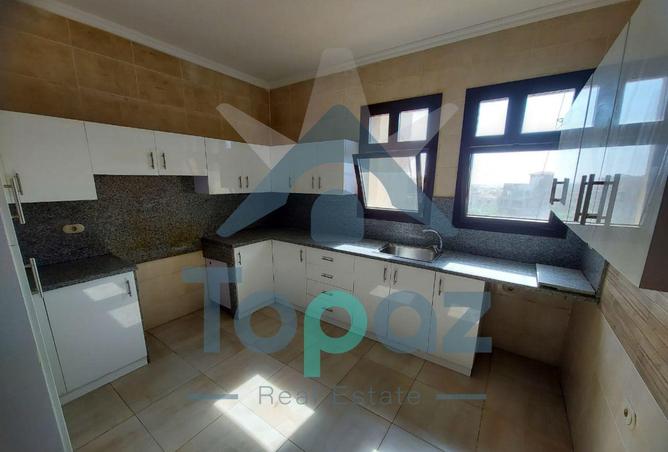 70372043 - صورة العقار 3