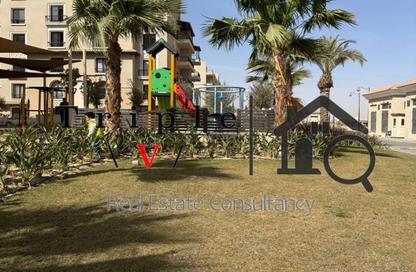Apartment - 3 Bedrooms - 3 Bathrooms for rent in Village West - Sheikh Zayed Compounds - Sheikh Zayed City - Giza