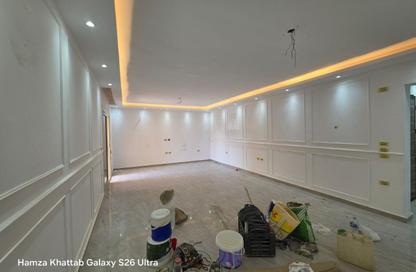 Apartment - 3 Bedrooms - 2 Bathrooms for sale in Al Khamayel city - Sheikh Zayed Compounds - Sheikh Zayed City - Giza Apartment - 3 Bedrooms - 2 Bathrooms for sale in Al Khamayel city - Sheikh Zayed Compounds - Sheikh Zayed City - Giza