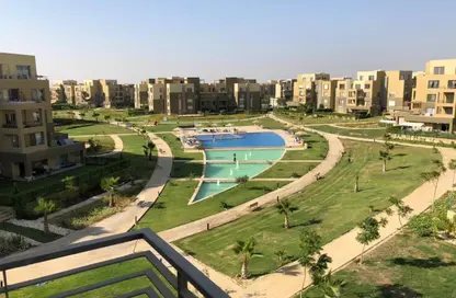 Apartment - 2 Bedrooms - 2 Bathrooms for sale in Palm Hills October - Cairo Alexandria Desert Road - 6 October City - Giza