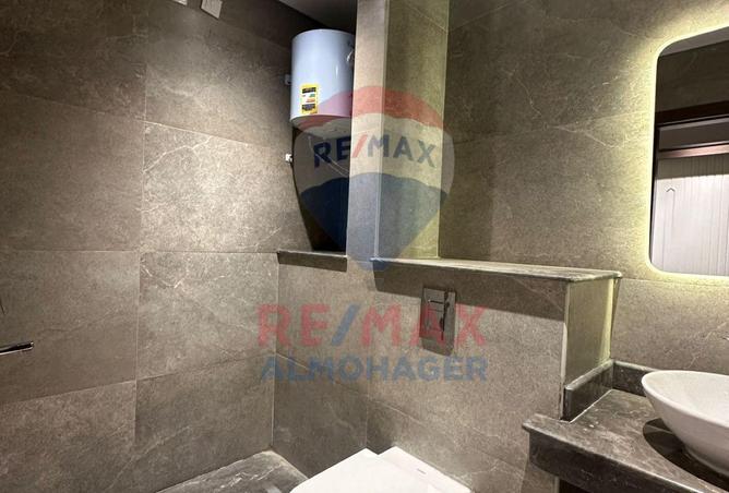 8607444 - Property Image 3