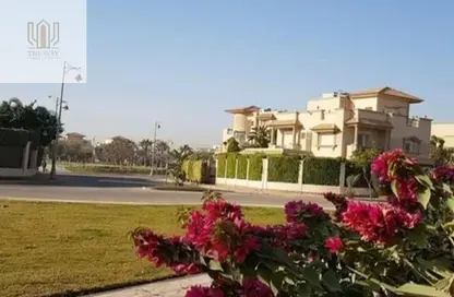 فيلا - 4 غرف نوم - 4 حمامات للبيع في رويال سيتي - كمبوندات الشيخ زايد - الشيخ زايد - الجيزة