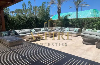 فيلا - 6 غرف نوم - 6 حمامات للبيع في مراسي - سيدي عبد الرحمن - الساحل الشمالي