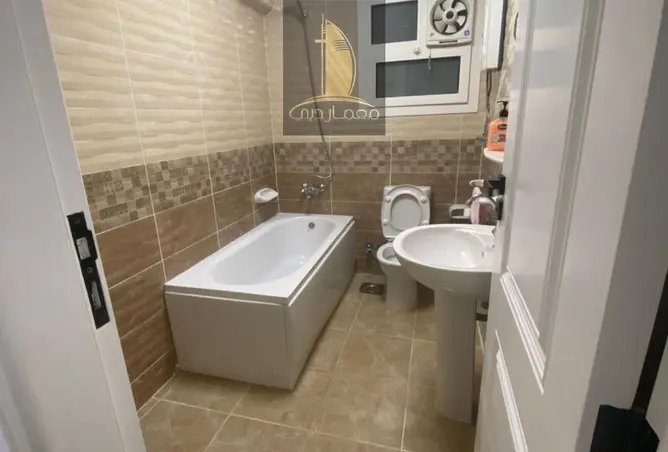 93815077 - Property Image 2