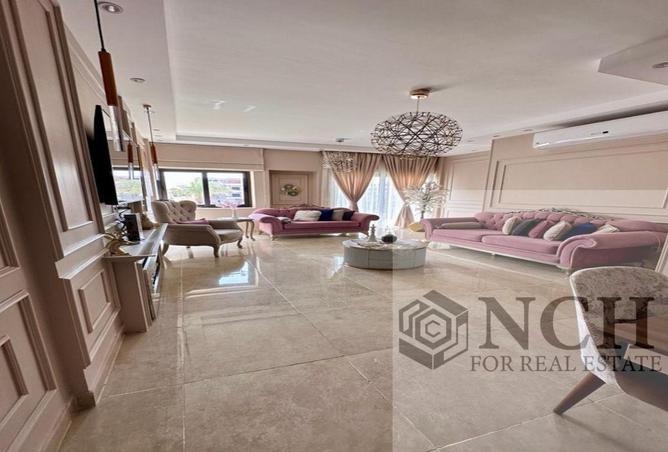 77054047 - Property Image 2
