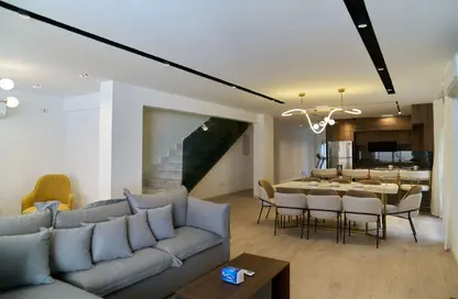 Duplex - 4 Bedrooms - 2 Bathrooms for rent in 5th Settlement Compounds - The 5th Settlement - New Cairo City - Cairo Duplex - 4 Bedrooms - 2 Bathrooms for rent in 5th Settlement Compounds - The 5th Settlement - New Cairo City - Cairo