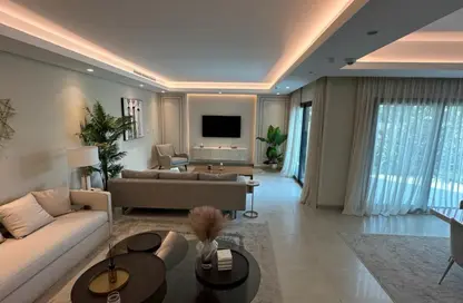 Apartment - 3 Bedrooms - 3 Bathrooms for sale in Park Side Residence - Zed Towers - Sheikh Zayed Compounds - Sheikh Zayed City - Giza