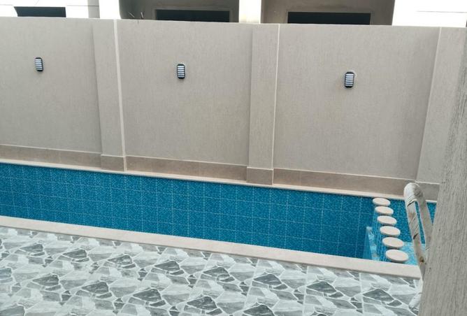 8606881 - Property Image 2