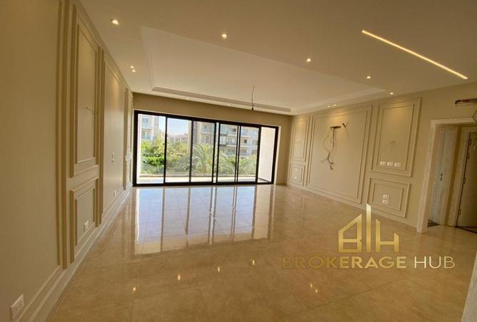 8701466 - Property Image 2